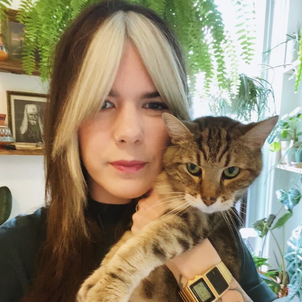 Meet your Posher, Posh